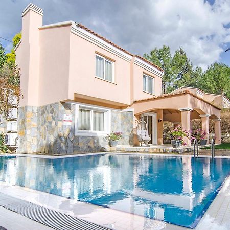 Pine Club Apart Hotel Kusadası Eksteriør bilde