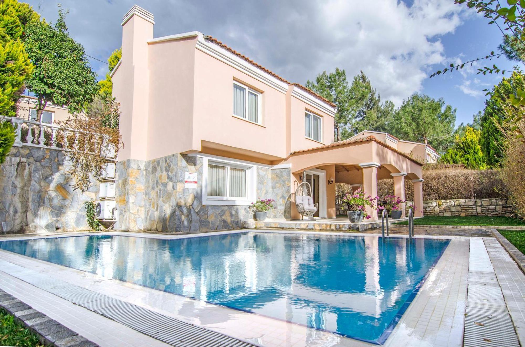 Pine Club Apart Hotel Kusadası Eksteriør bilde