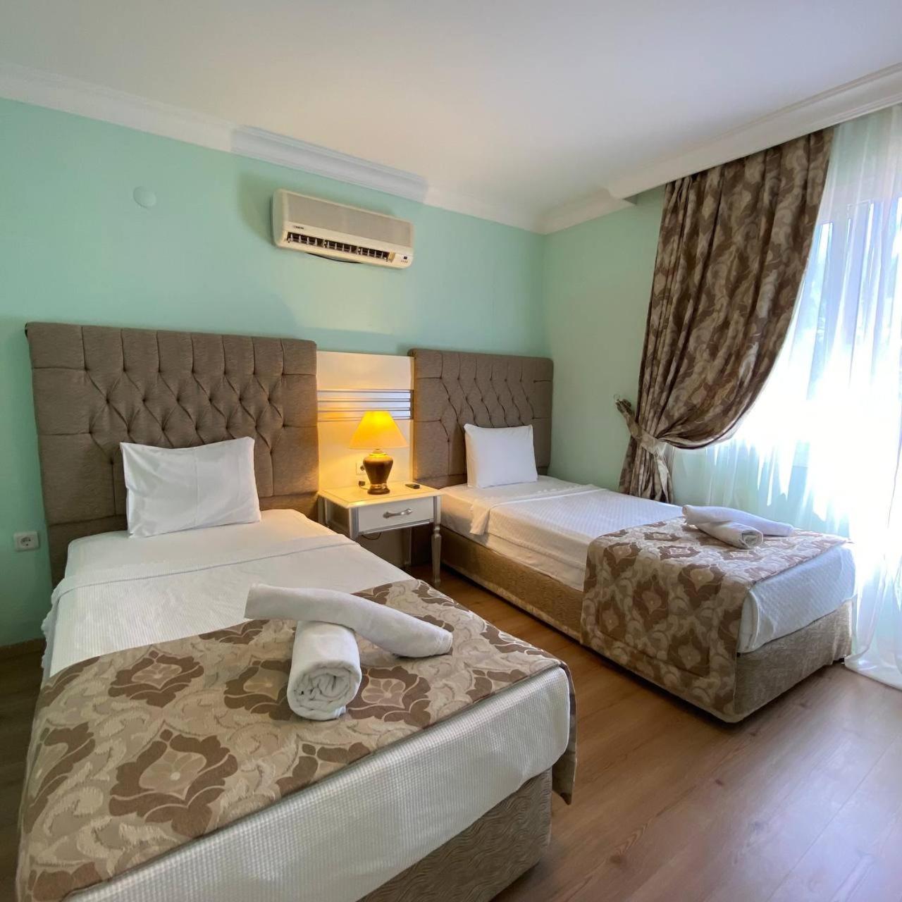 Pine Club Apart Hotel Kusadası Eksteriør bilde