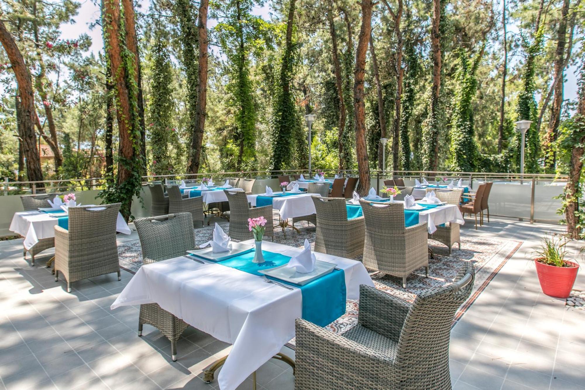 Pine Club Apart Hotel Kusadası Eksteriør bilde
